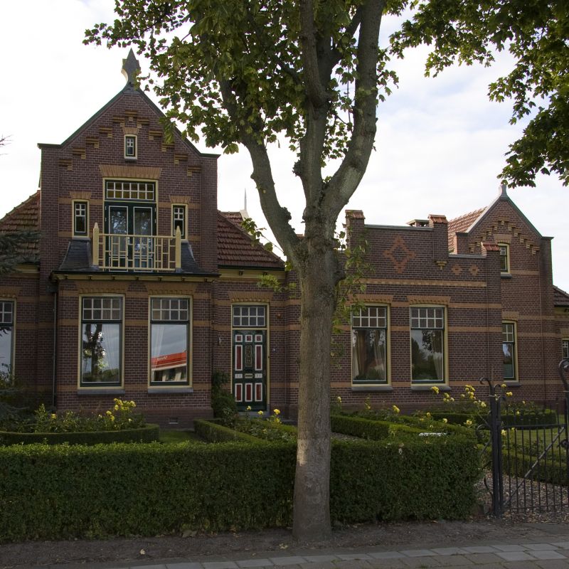 Vergroten bestaande bouw